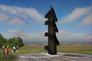 Rozhledna od nás s netradiční koncepcí - Slovanské symboly začleněné do terénu budou viditelné i z vesmíru.