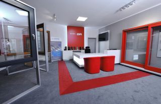 Realizace a návrh interiérů showroomu PKS OKNA  - Litomyšl